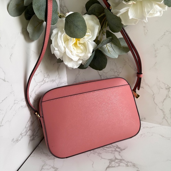 **SOLD**MICHAEL KORS Jet Set Large Saffiano Leather Crossbody Bag in Rose ✨ - Picture 7 of 14